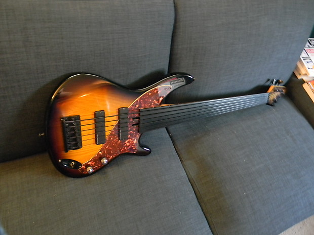 Aria Pro Ⅱ AVB Steve Bailey 6弦 Aria Pro II (Japan Custom Shop) Steve Bailey 6-string