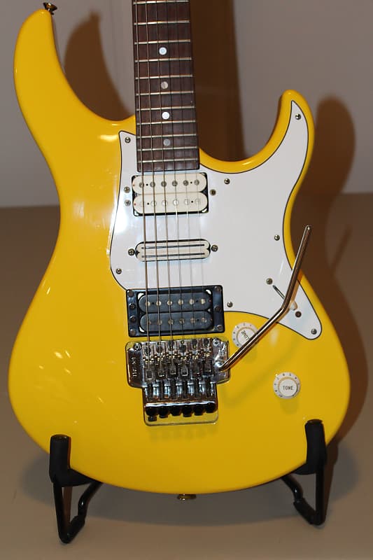 Yamaha Pacifica 721 1999 Yellow | Reverb