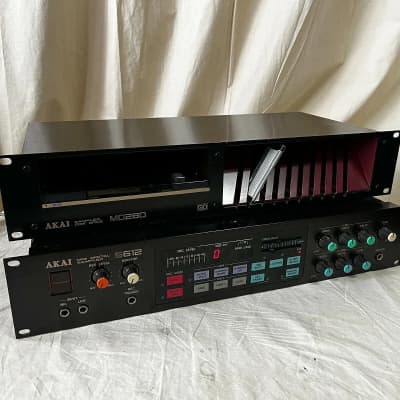 Akai S612 MIDI DIGITAL SAMPLER & MD280 SAMPLER DISK DRIVE w/ disk