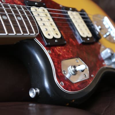 Fender Kurt Cobain Jaguar Left Handed heavily modified image 6
