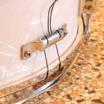 Prestige 5.5x14" Snare Drum White Pearl Vintage 1970's MIJ image 9