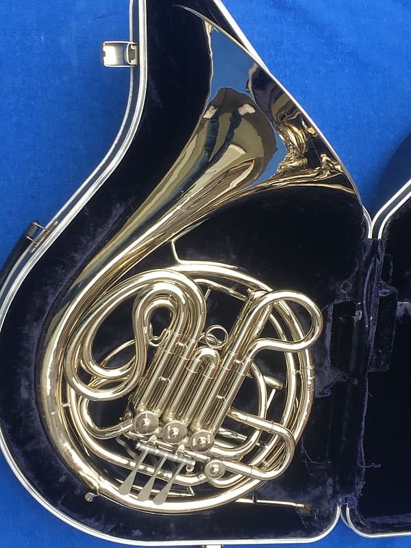 Conn 8D French Horn Reverb