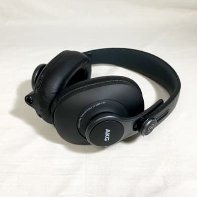 Akg sale best sale