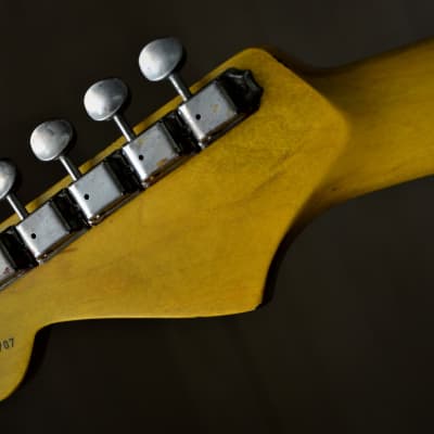 Fender Stratocaster  Standard Custom Relic Nitro Magenta Sparkle image 21