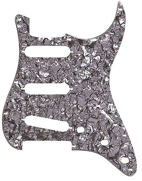 Fender Standard Stratocaster 11-Hole Pickguard image 5