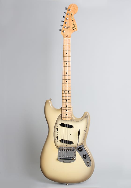 Fender Mustang Antigua Solid Body Electric Guitar (1979), ser. #S 822494,  original black tolex hard shell case.