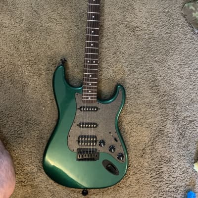 Squier Bullet Stratocaster HSS FSR Limited Edition Metallic