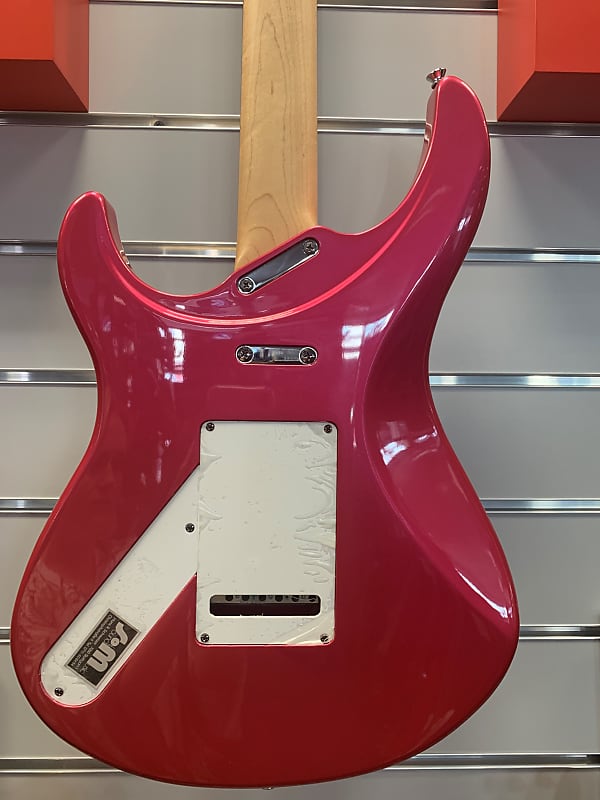 Yamaha | Pacifica 912 | Crimson Red | Made in Taiwan Yamaha | Pacifica 912 | Crimson Red | Made in Taiwan