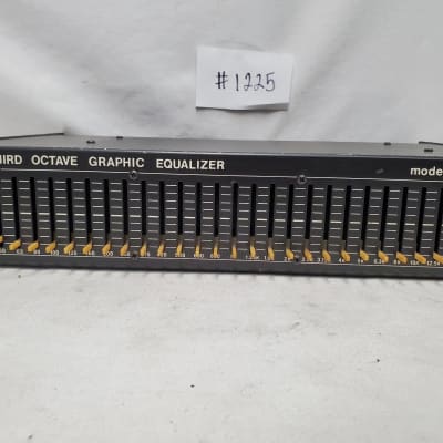 Neptune Model 2710 One-Third Octave Graphic Equalizer #1225 Good Used Vintage Condition - USA Made - image 4