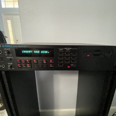 Roland S-550 Digital Sampler 1988 - Black