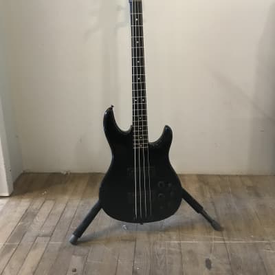 Peavey  Dyna Bass 4 String USA with Original Case image 1
