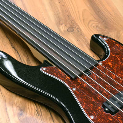 Sadowsky MetroExpress 21 Fret Hybrid PJ Fretless 5 - Solid | Reverb