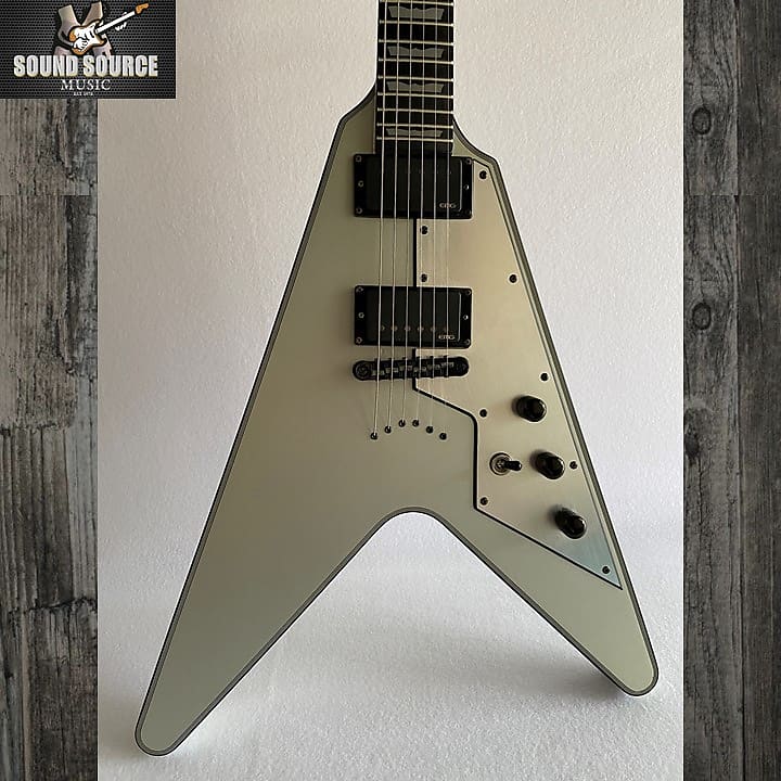 Schecter V1 Platinum Flying V Satin Silver, Hard case