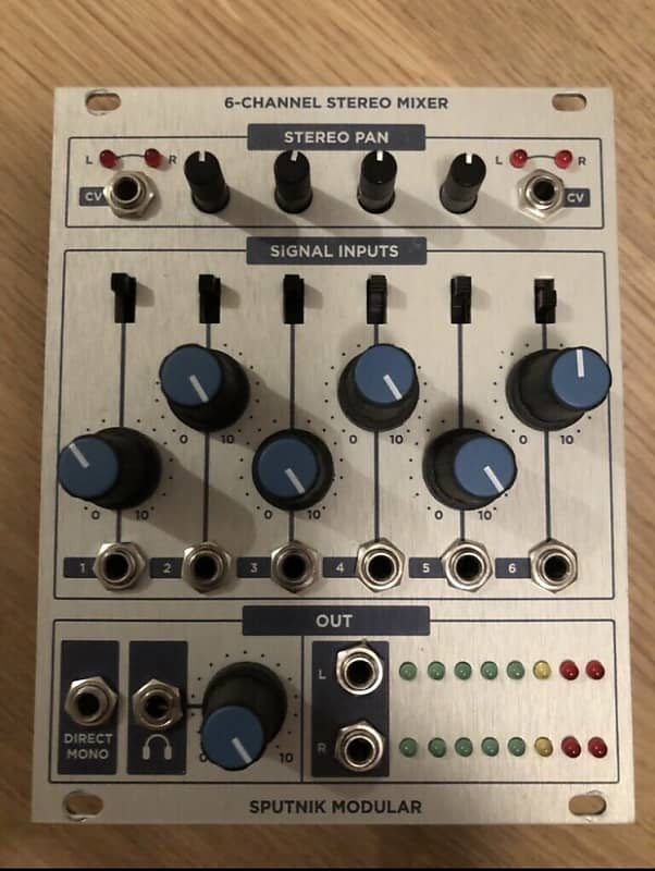 Sputnik Modular 6-channel Stereo Mixer楽器/器材