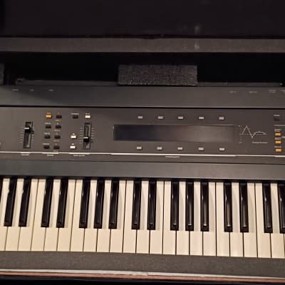 Ensoniq ESQ-1 Wave Synthesizer