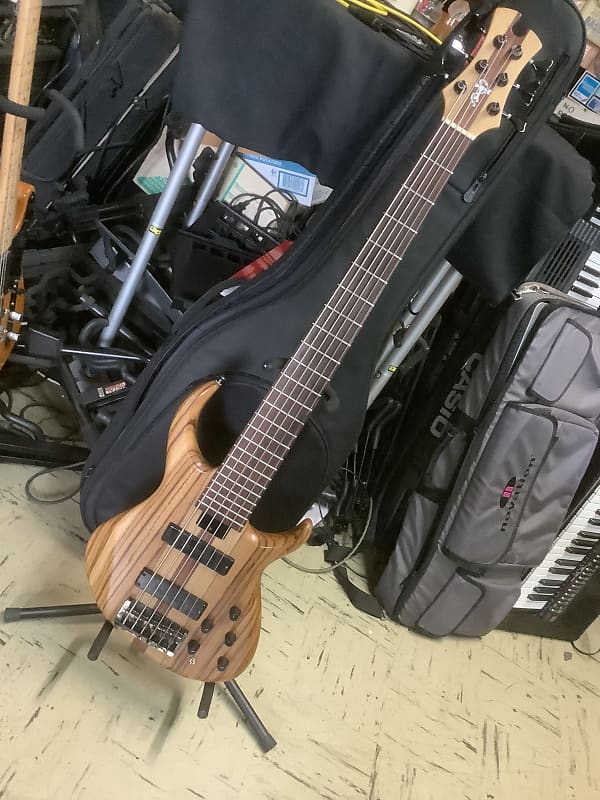 ベース tobias 90s Tobias Basic 6 string Bass 90s - Zebrawood | Reverb