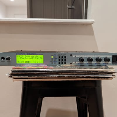 Yamaha FS1R FM Tone Generator 1998 - Silver