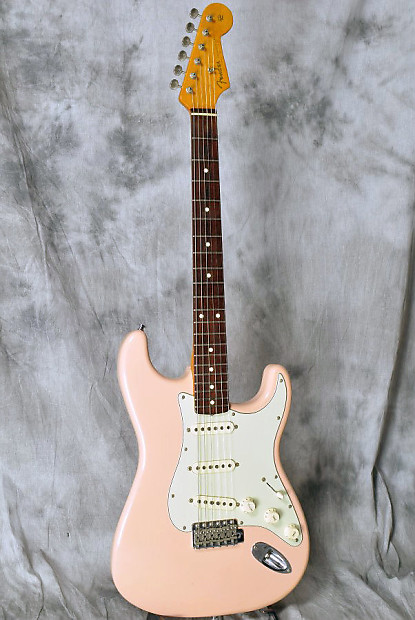 Fender Mexico Classic '60s Stratocaster Shell Pink | Reverb
