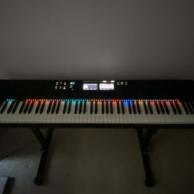 Native Instruments Komplete Kontrol S88 MK2 - Gearspace