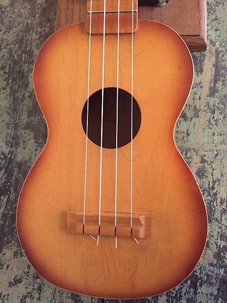 Lyra ukulele sale