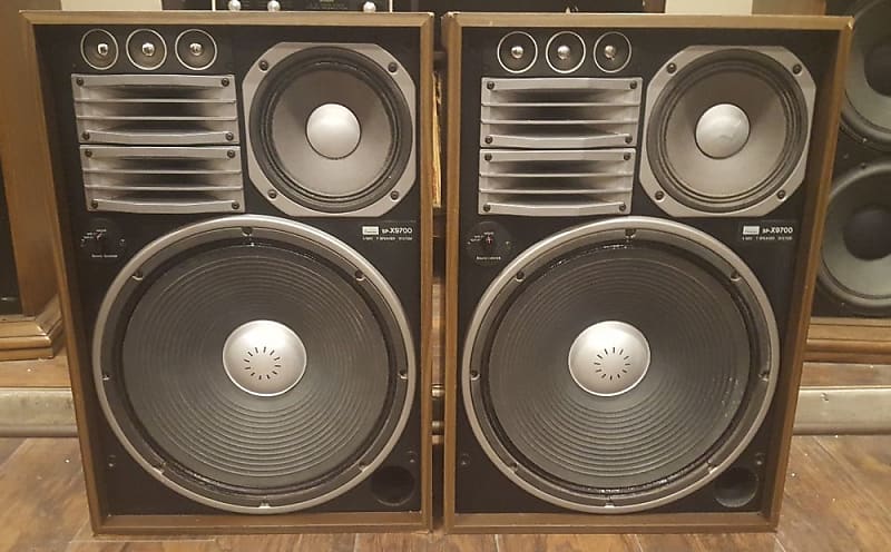 Vintage Sansui SP-X9700 speakers