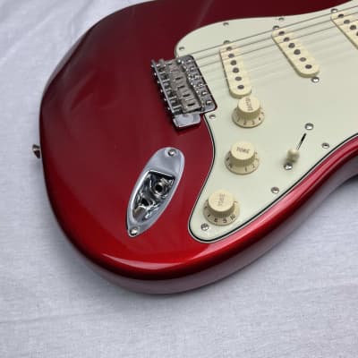 Fender 2017 American Original '60s Stratocaster, Candy Apple Red With