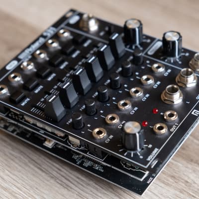 Cosmotronic Cosmix Pro Stereo Mixer - Perfect Circuit