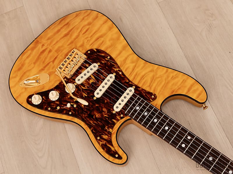 2023 Fender Made in Japan Limited 2023 Flagship Tokyo Gold