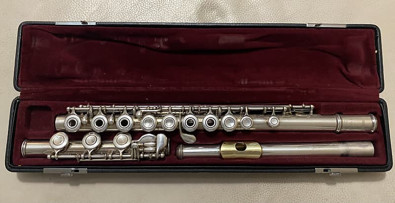 Yamaha YFL-481 Intermediate B-Foot Flute 2010s - Silver image 1