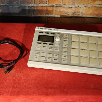 Native Instruments Maschine Mikro MKII w/ USB Cable image 1