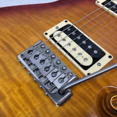 Paul Reed Smith USA - PRS Singlecut Tremolo 2004 Electric Guitar - Cherry Sunburst image 4