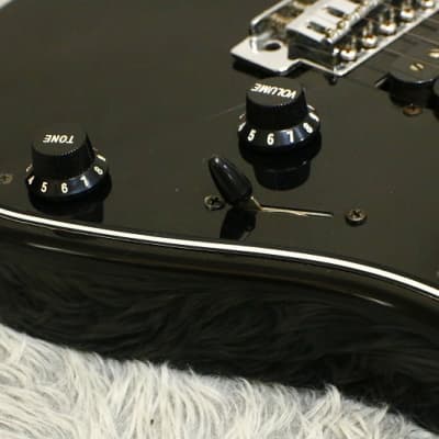 1990's made Yamaha Advanced Form YGX112P Black finish Alder