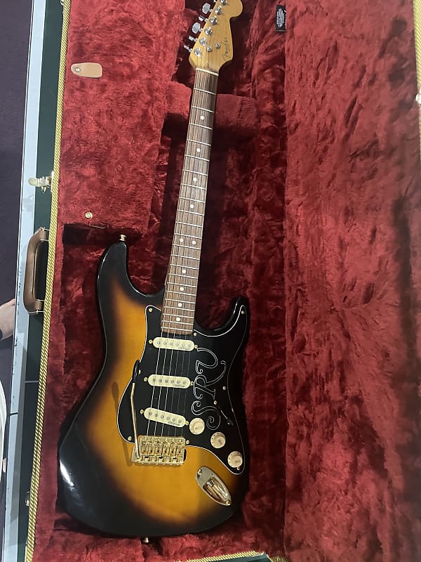Fender Stratocaster  1997 Sunburst image 1