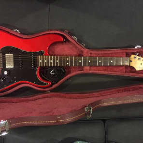 MIM Fender Stratocaster 2006-2007 Red With Black Pickguard image 1