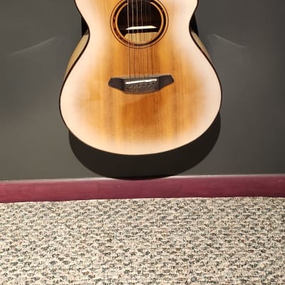 Breedlove Limited Edition Pursuit Exotic S Concert CE 2023 - White Sand for sale