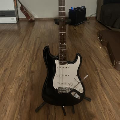 Squier Affinity Series Stratocaster | Reverb