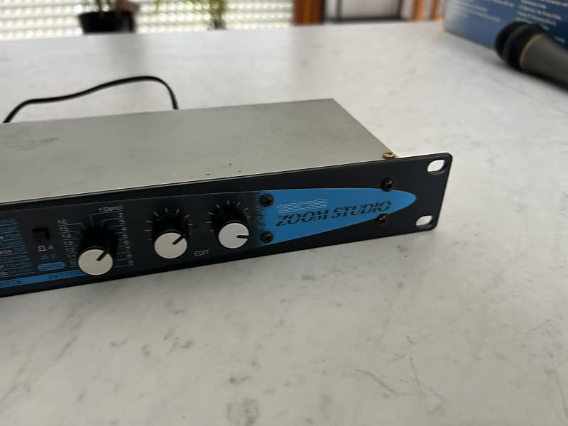 Zoom 1202 Studio Effects Processor | Reverb