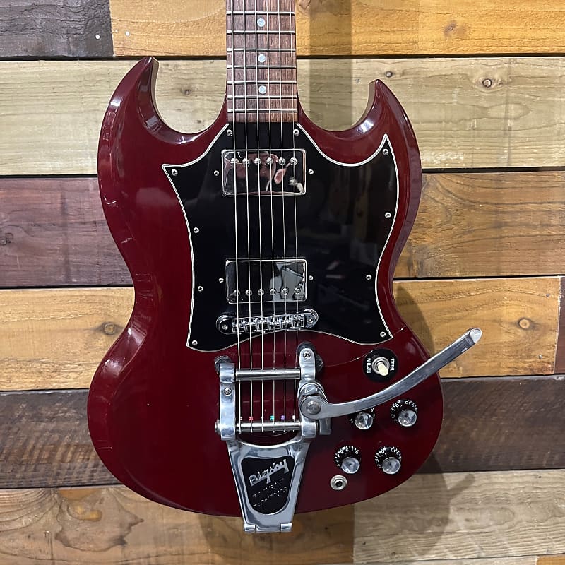 gibson sg 2017 USA bigsby　faded1500で擦っております