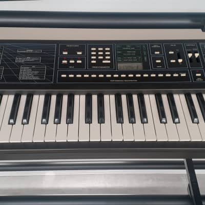 Elka EK-22 analog synthesizer - Cem 3386 filter