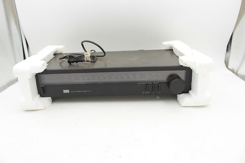 Sansui Vintage T-5 Am/FM Stereo Tuner w/ Box MIJ  			