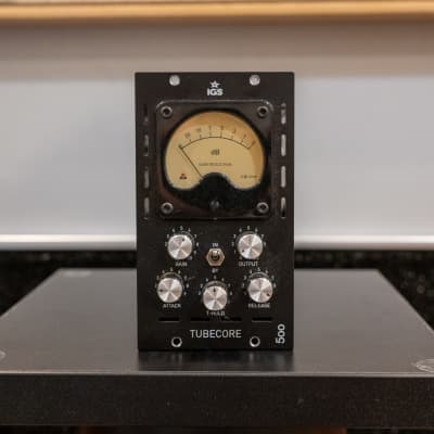 【ほぼ新品✨️】IGS TUBECORE 500 Vari-Muコンプ IGS Audio / TUBECORE 500 ｜ SMITHS Digital Musical Instruments
