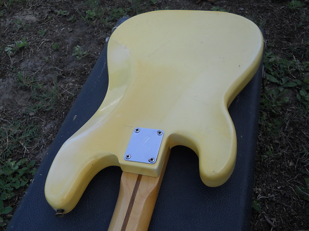1984 Fender American Precision Bass, USA, Great Neck, Early