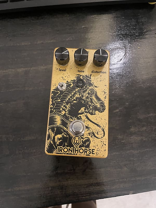 Walrus Audio Iron Horse V2