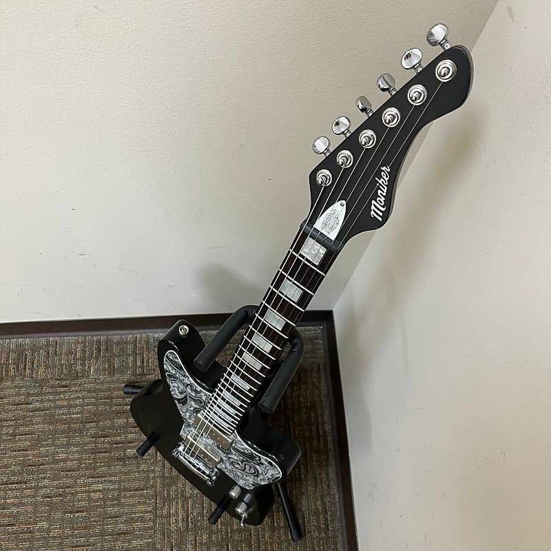 Moniker Zuma USA Electric Guitar Black w/ Paisley Pickguard Moniker Zuma USA Electric Guitar Black w/ Paisley Pickguard