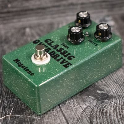 Megatone Classic Overdrive image 3