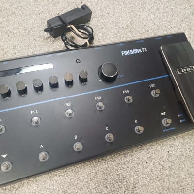 Pedalera Line 6 FIREHAWKFX para guitarra control inalámbrico – Venus Music