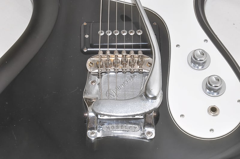 Mosrite, made in Japan, fully maintained Electric Guitar Ref Mosrite, made in Japan, fully maintained Electric Guitar Ref