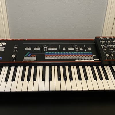 Roland JX-3P Polyphonic Synthesizer with PG-200 Programmer + Organix Mod