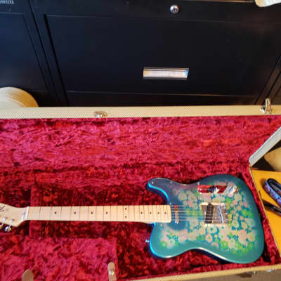 Fender Telecaster 
Blue Floral 
Crafted in Japan image 8