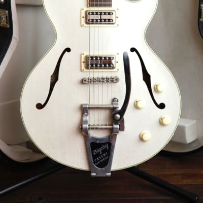 Collings SoCo Deluxe Semi-Hollow Electric Guitar Vintage White Pre-Owned for sale
